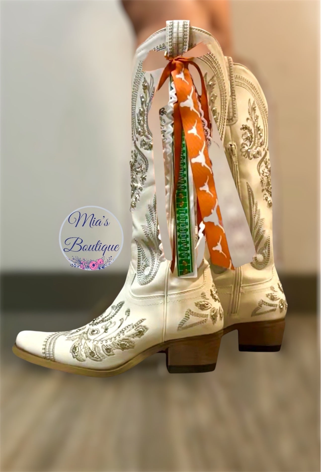Custom Boot Ribbons - Gameday Accessories for Sports Events, Celebrations, and Spirit Days
- Boot Ribbons - Gameday Boot Ribbons