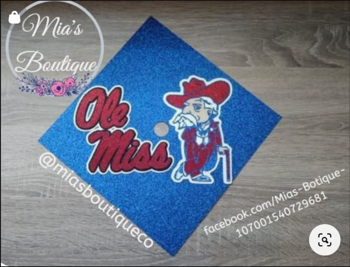 *Ole Miss Graduation Cap Topper