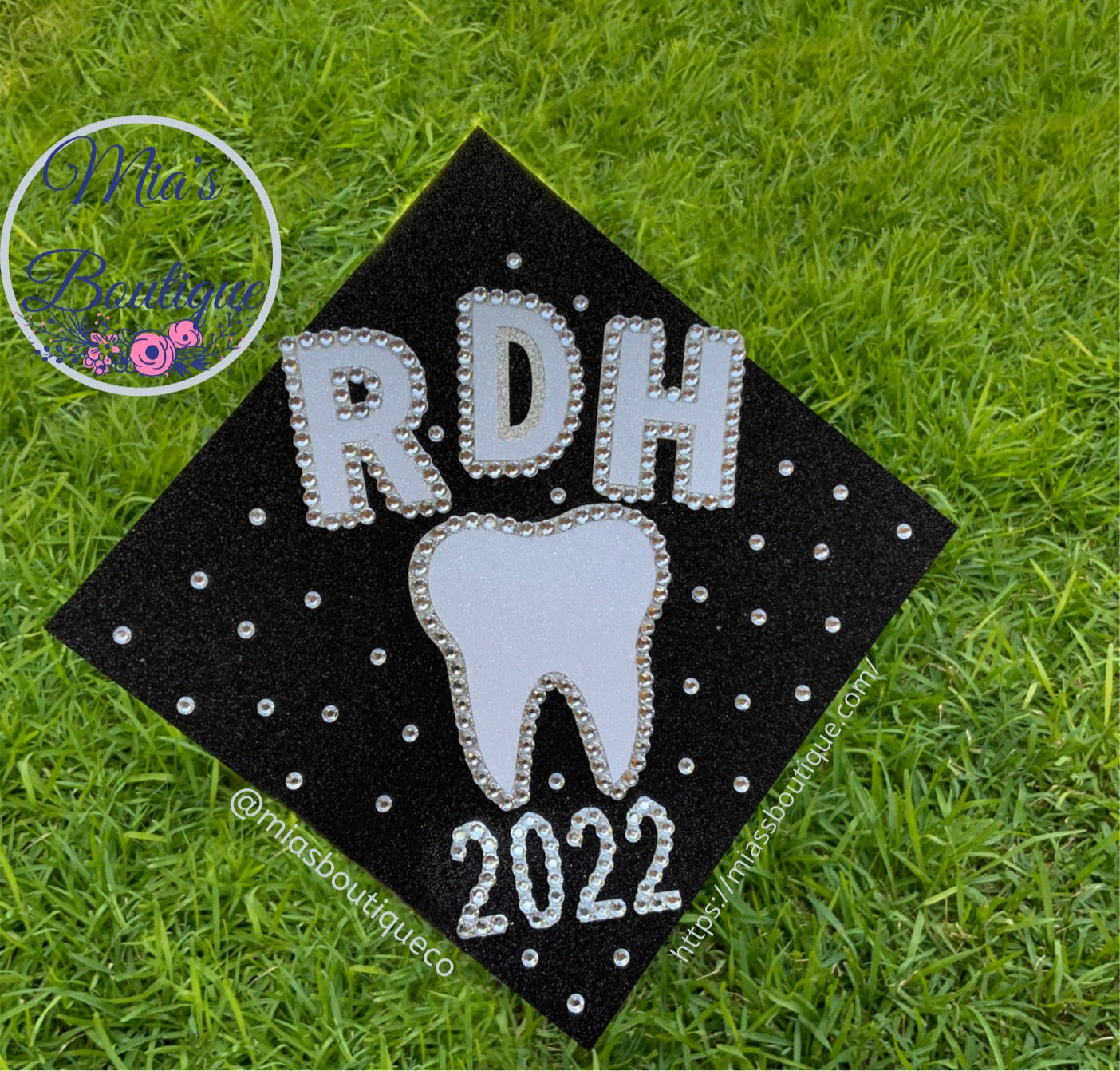 Dental Graduation Cap Topper/ Dental Graduation Cap / Custom Graduation Topper / Glitter Graduation Cap